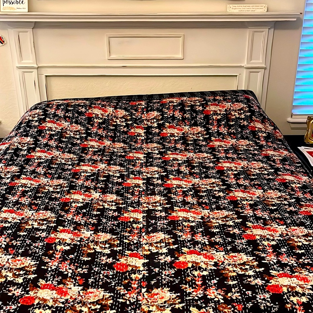Black Floral Kantha Quilt Oversized Queen with 1 pillow case